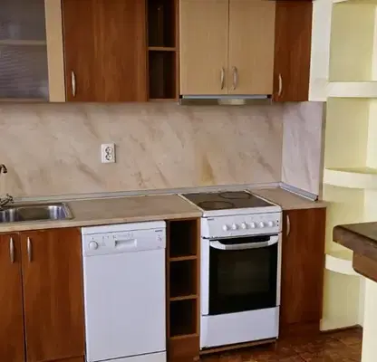 Photo 4 — 3-bedroom apartment in Sliven, Sini Kamyni