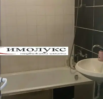 Снимка 5 — 3-стаен апартамент в Слатина с балкон и климатик