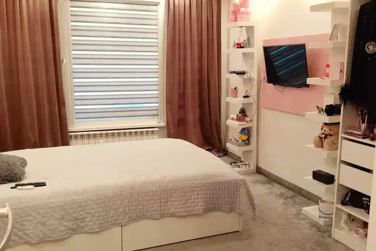 3-bedroom apartment in Sofiya, Slatina