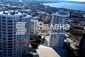 Тристаен апартамент в Бургас, Славейков