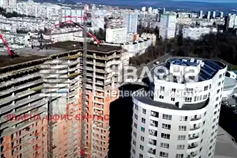 Тристаен апартамент в Бургас, Славейков