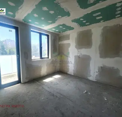 Снимка 4 — Тристаен апартамент в Пазарджик, Ставропол