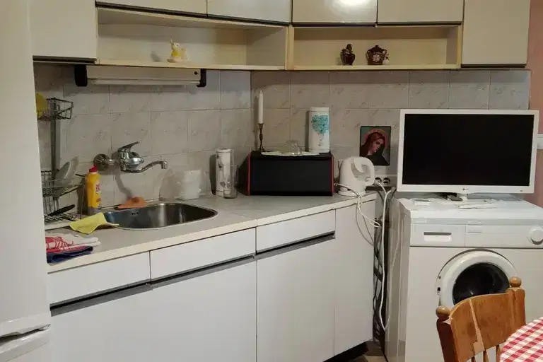 Тристаен апартамент в Плевен, Сторгозия