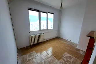 Тристаен апартамент в София, Стрелбище