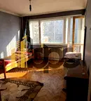 Тристаен апартамент в София, Света Троица