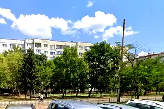 Тристаен апартамент в София, Света Троица