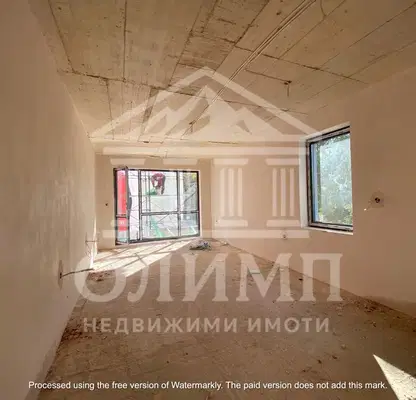 Снимка 2 — Тристаен апартамент в Добрич, Свети Георги