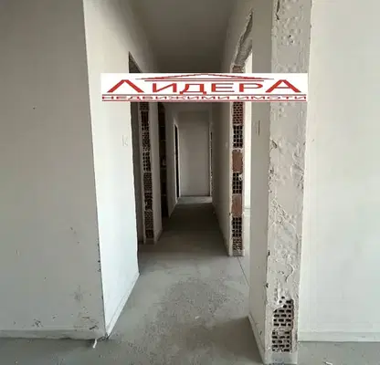 Снимка 5 — Тристаен апартамент в Пловдив, Съдийски