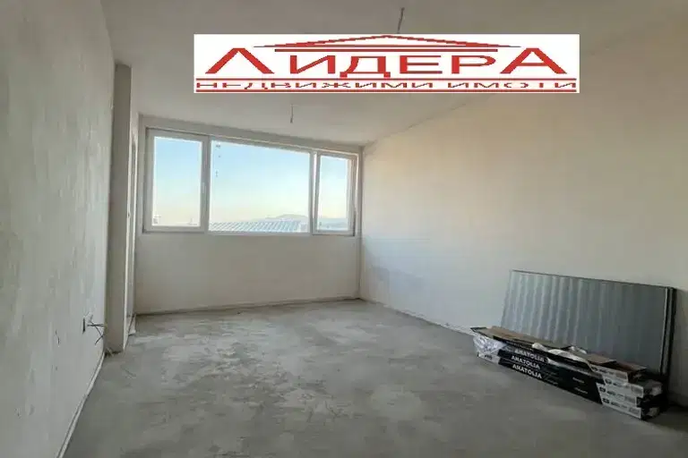 3-bedroom apartment in Plovdiv, Sydiiski