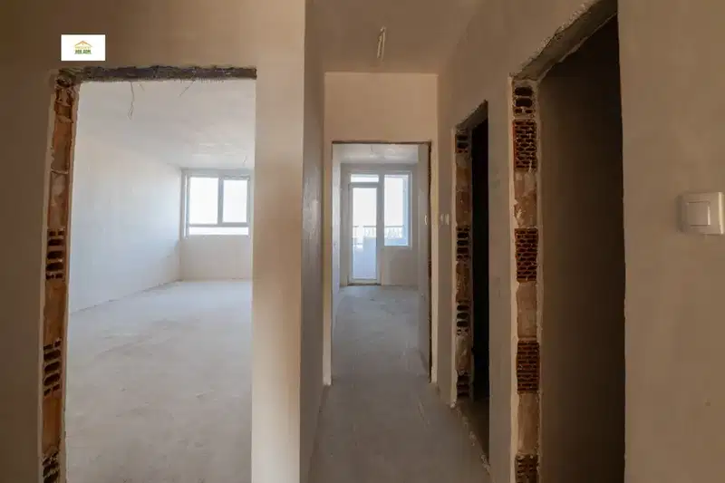 3-bedroom apartment in Plovdiv, Sydiiski