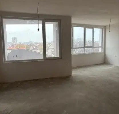 Photo 2 — 3-bedroom apartment in Plovdiv, Sydiiski