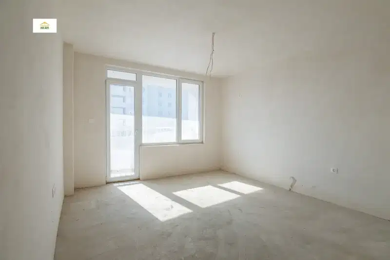 3-bedroom apartment in Plovdiv, Sydiiski