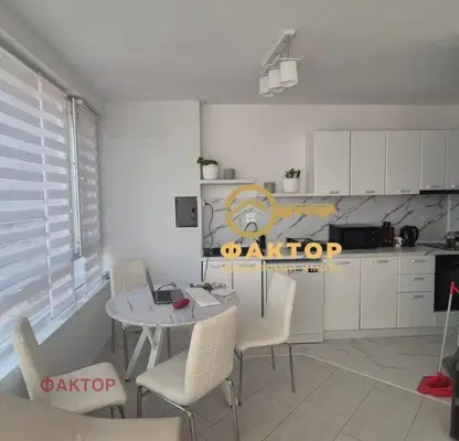 Photo 2 — 3-bedroom apartment in Plovdiv, Sydiiski