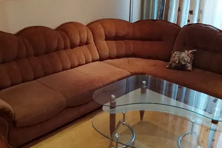 3-bedroom apartment in Pernik, Teva