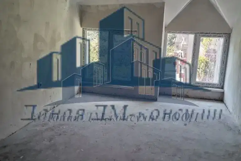 Тристаен апартамент в Шумен, Томбул джамия