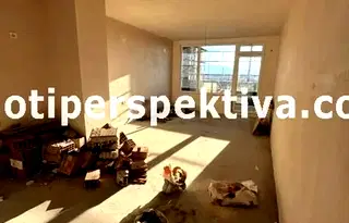Тристаен апартамент в Пловдив, Тракия