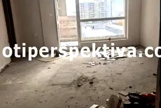 Тристаен апартамент в Пловдив, Тракия
