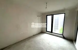 Тристаен апартамент в Пловдив, Тракия