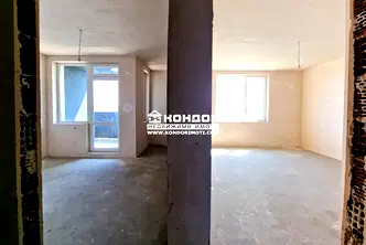 Тристаен апартамент в Пловдив, Тракия