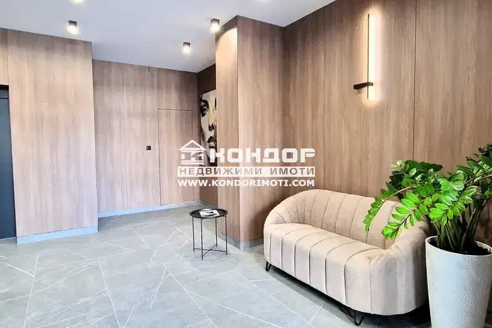 Тристаен апартамент в Пловдив, Тракия