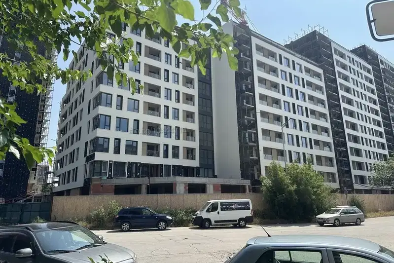 Тристаен апартамент в Пловдив, Тракия