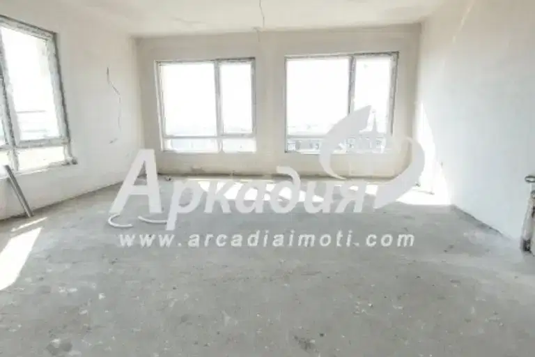 Three-room apartment with two terraces in Trakia, Plovdiv
