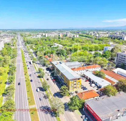 Снимка 5 — Тристаен апартамент в Пловдив, Тракия