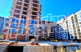 Тристаен апартамент в Пловдив, Тракия