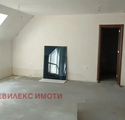 Снимка 2 — 3-стаен апартамент в Тракия с две тераси в Пловдив