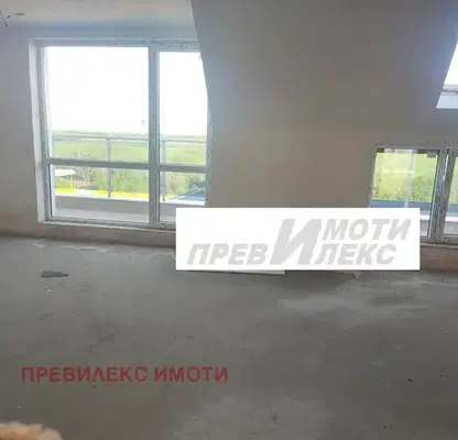 Снимка 4 — 3-стаен апартамент в Тракия с две тераси в Пловдив