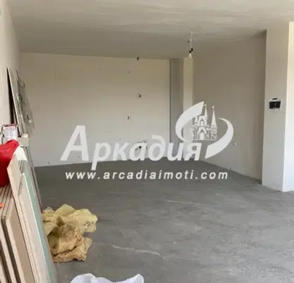 Снимка 5 — Тристаен апартамент с тераса в Тракия, близо до ТЦ Форум, Пловдив