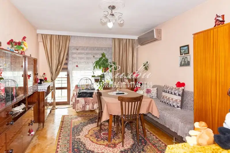 3-bedroom apartment in Shumen, Trakiya