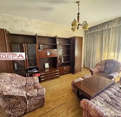 Снимка 3 — Тристаен апартамент в Пловдив, Тракия