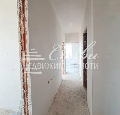 Снимка 5 — Тристаен апартамент в Шумен, Тракия