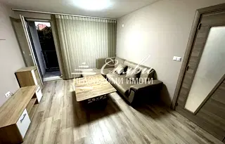 Тристаен апартамент в Шумен, Тракия