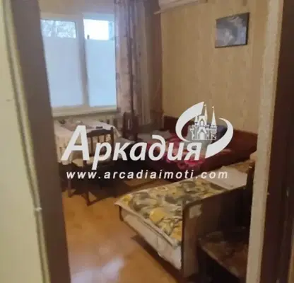 Снимка 3 — Тристаен апартамент с две усвоени тераси в Тракия, Пловдив