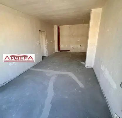 Снимка 3 — Тристаен апартамент в Пловдив, Тракия