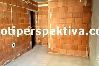 Тристаен апартамент в Пловдив, Тракия