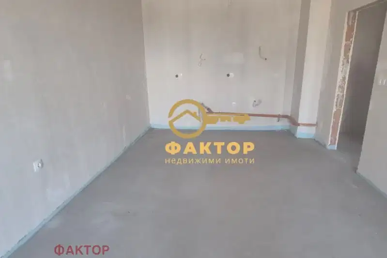 Тристаен апартамент в Пловдив, Тракия