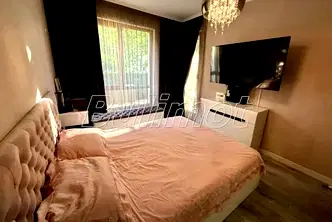 Тристаен апартамент във Варна, Трошево