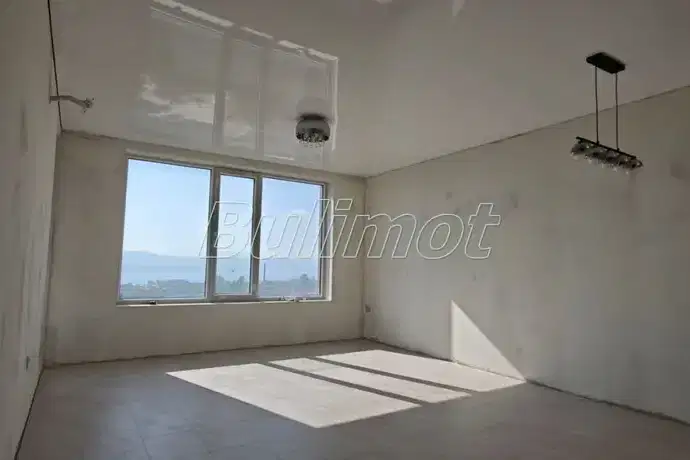 3-bedroom apartment in Varna, Troshevo