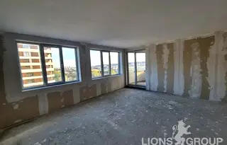 Тристаен апартамент във Варна, Трошево