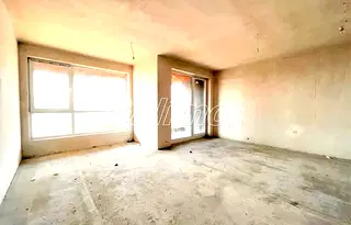 Тристаен апартамент във Варна, Трошево