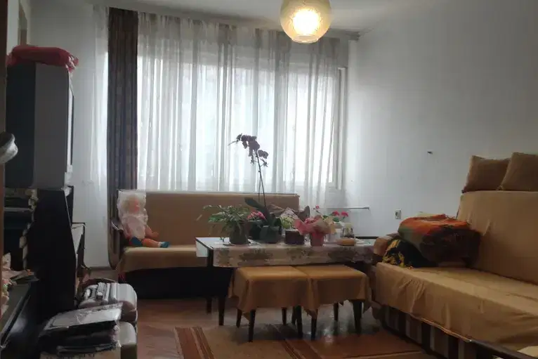3-bedroom apartment in Haskovo, Uchilishtni