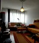 Тристаен апартамент в Хасково, Училищни