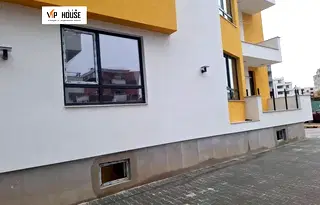 Тристаен апартамент в Пазарджик, Устрем