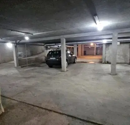 Photo 4 — 3-bedroom apartment in Raz, Varosh