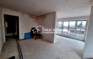 Тристаен апартамент в Търговище, Вароша
