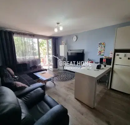 Photo 2 — 3-bedroom apartment in Tyrgovishte, Varosha