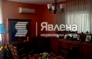 Тристаен апартамент в Благоев, Вароша